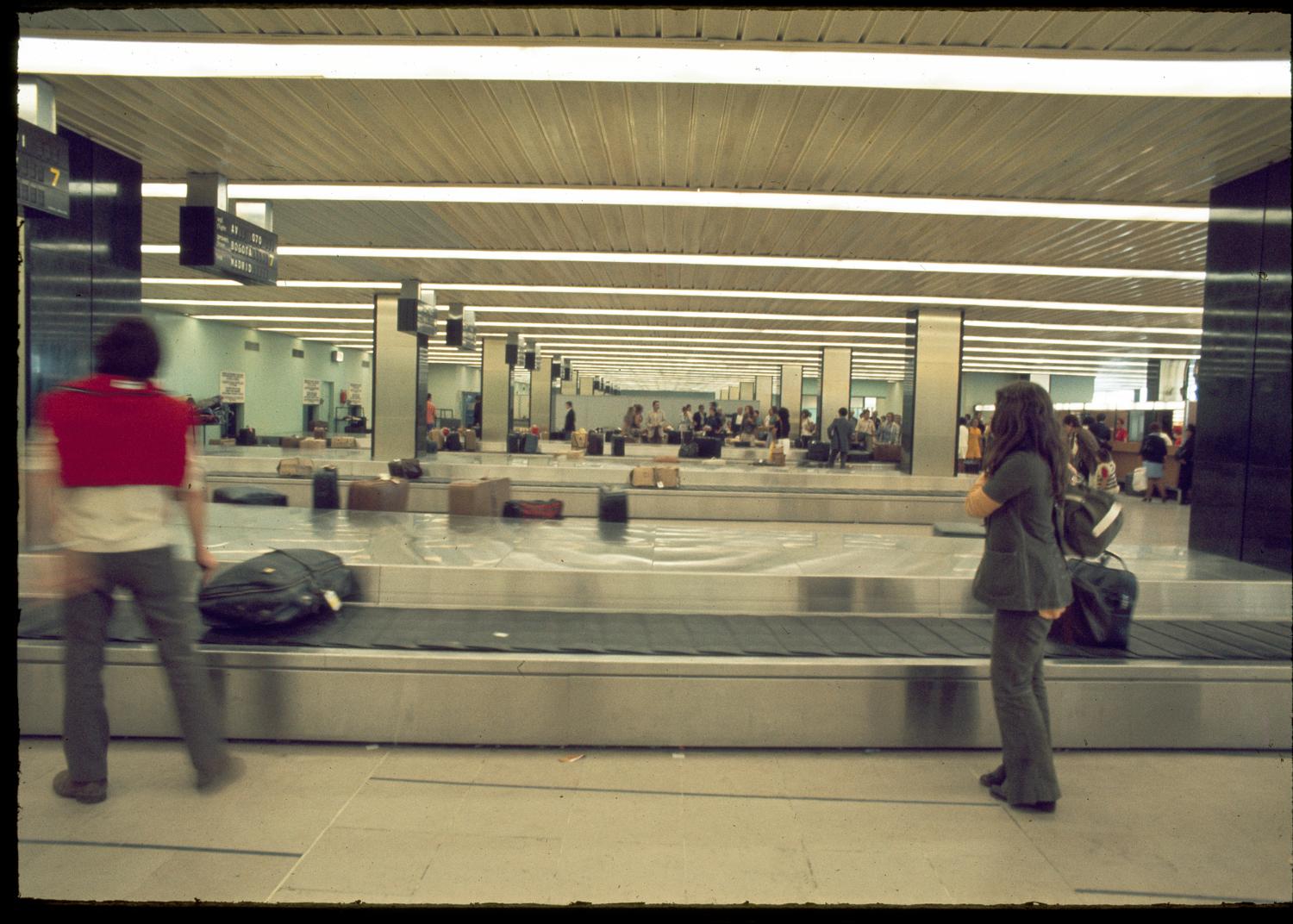 Les Installations terminales, Orly 4 dans les années 1960