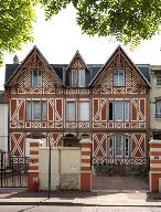 Maisons jumelles, 93-95 boulevard du Maréchal-Juin.