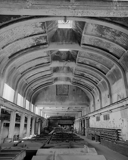 Scierie Cavillet, puis usine de bois de placage Société parisienne de bois tranché et déroulé, puis Société parisienne de tranchage et déroulage, puis société Maréchaux, puis entrepôt commercial (détruit après inventaire)