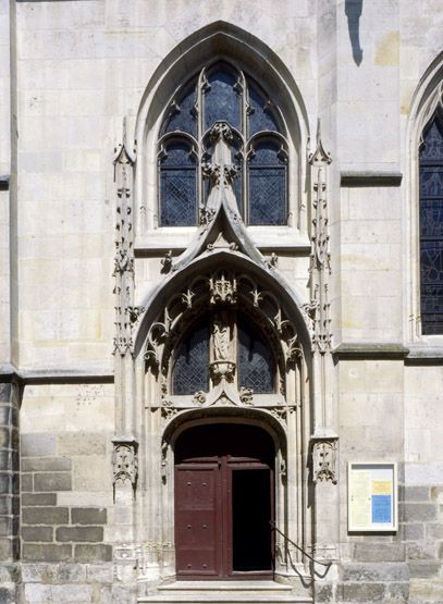 église paroissiale Saint-Aspais