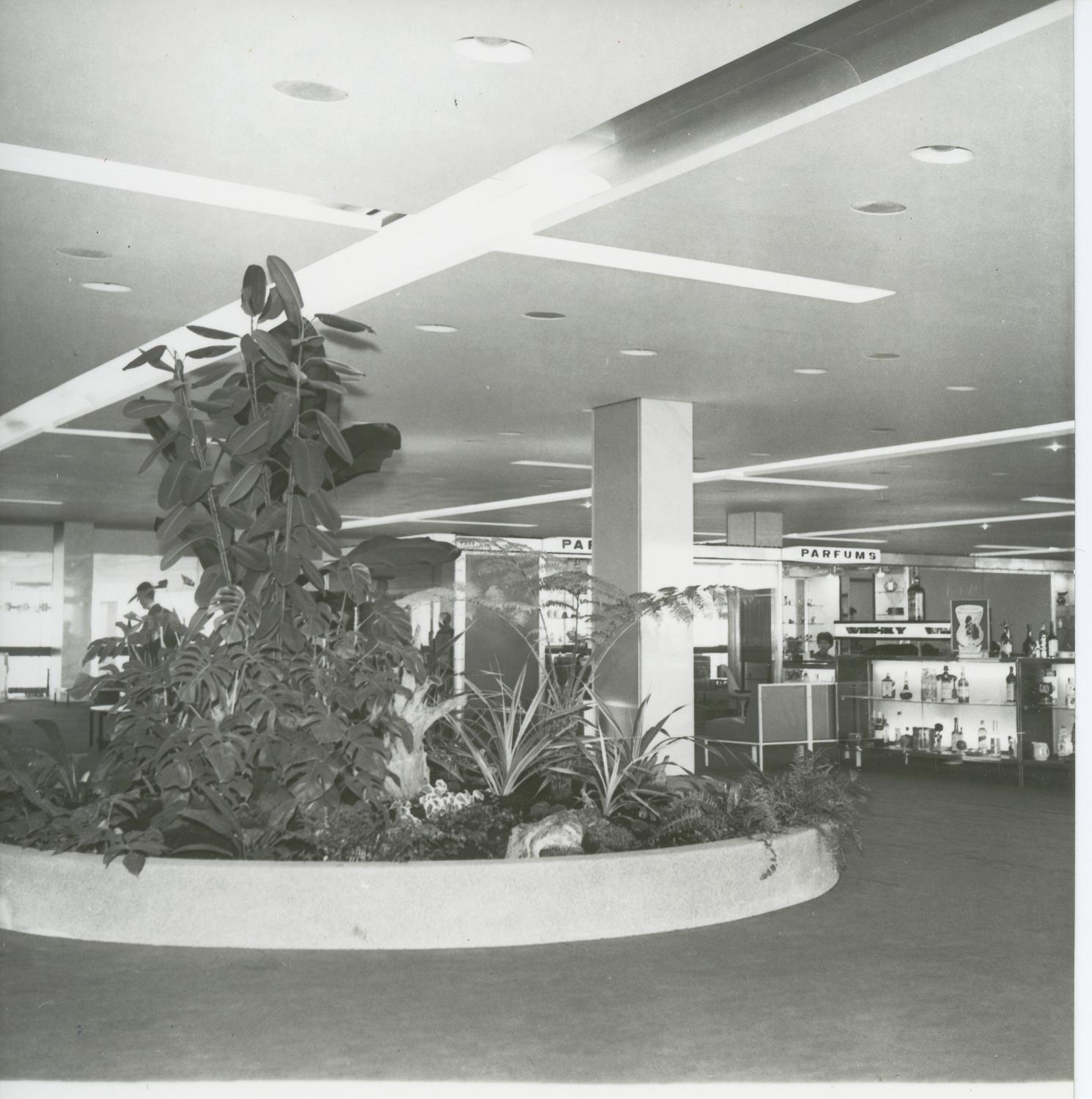 Les Installations terminales, Orly 4 dans les années 1960