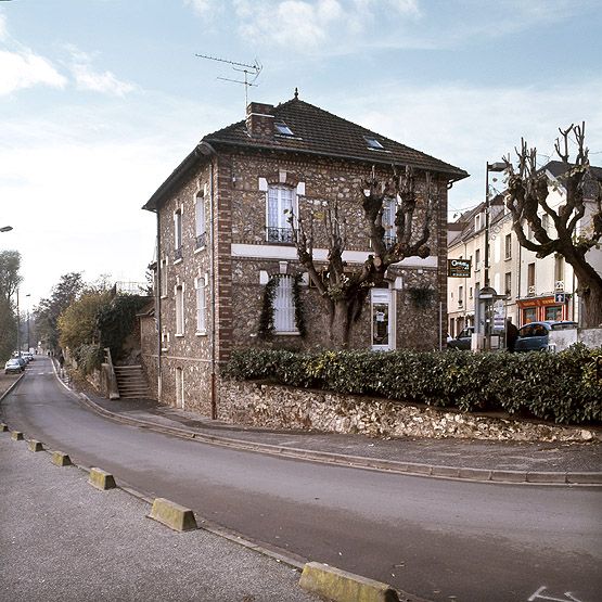 poste, actuellement maison