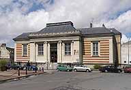 palais de justice, actuellement Maison de solidarité départementale