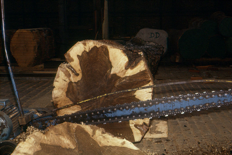 Scierie Cavillet, puis usine de bois de placage Société parisienne de bois tranché et déroulé, puis Société parisienne de tranchage et déroulage, puis société Maréchaux, puis entrepôt commercial (détruit après inventaire)