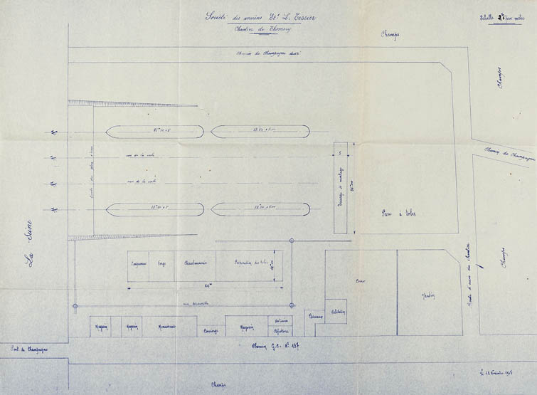 Thomery - Usine de construction navale des anciens établissements L. Tessier, appelée "Chantier naval du Pont de Champagne", puis de la "Société des Chantiers navals de Thomery", puis Morillon-Corvol, puis "Chantier naval du Confluent G. Thalamas