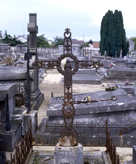 vieux cimetière