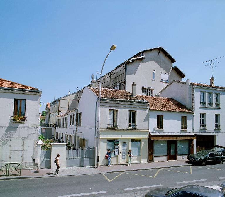 Usine de meubles (usine de literie) appelée Le Lit National