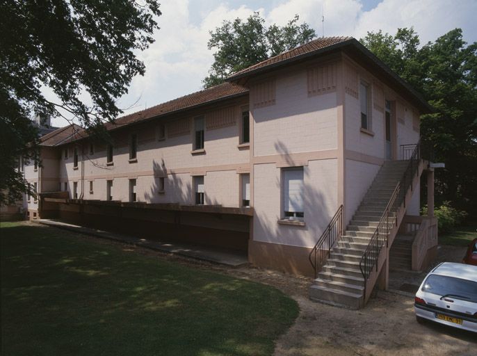 sanatorium de Champrosay, puis sanatorium Joffre, puis hôpital Joffre, actuellement hôpital Joffre-Dupuytren