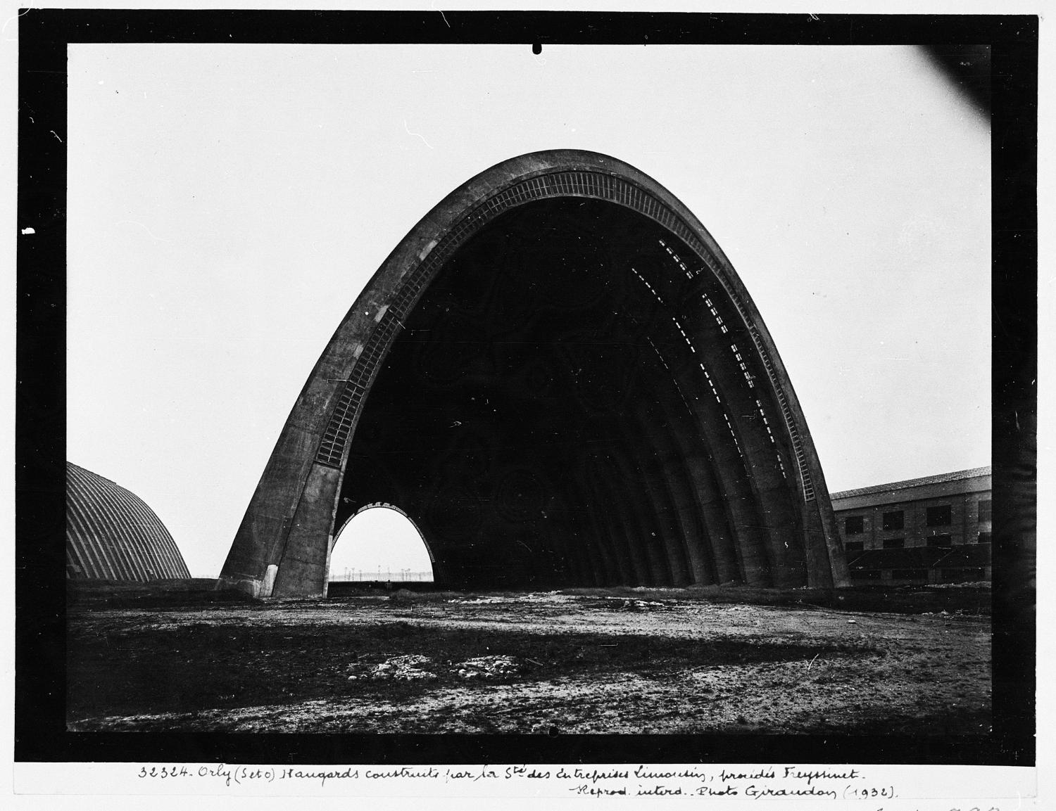 Hangars à dirigeables d'Orly