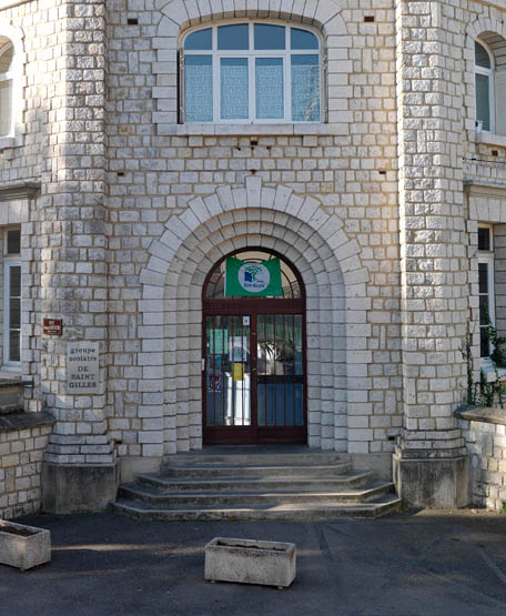 Champagne-sur-Seine - Ecole des garçons, actuellement groupe scolaire Saint-Gilles