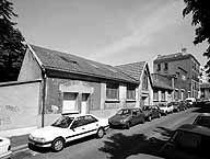 Chocolaterie Mée, puis Fausta, puis usine de bimbeloterie Lucien Khan, puis atelier municipal, puis immeuble (détruit après inventaire)