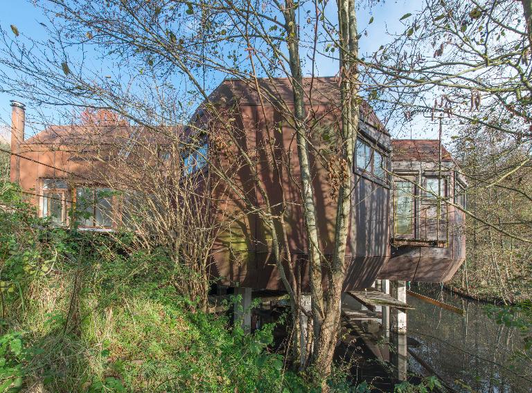 Maison en acier Corten