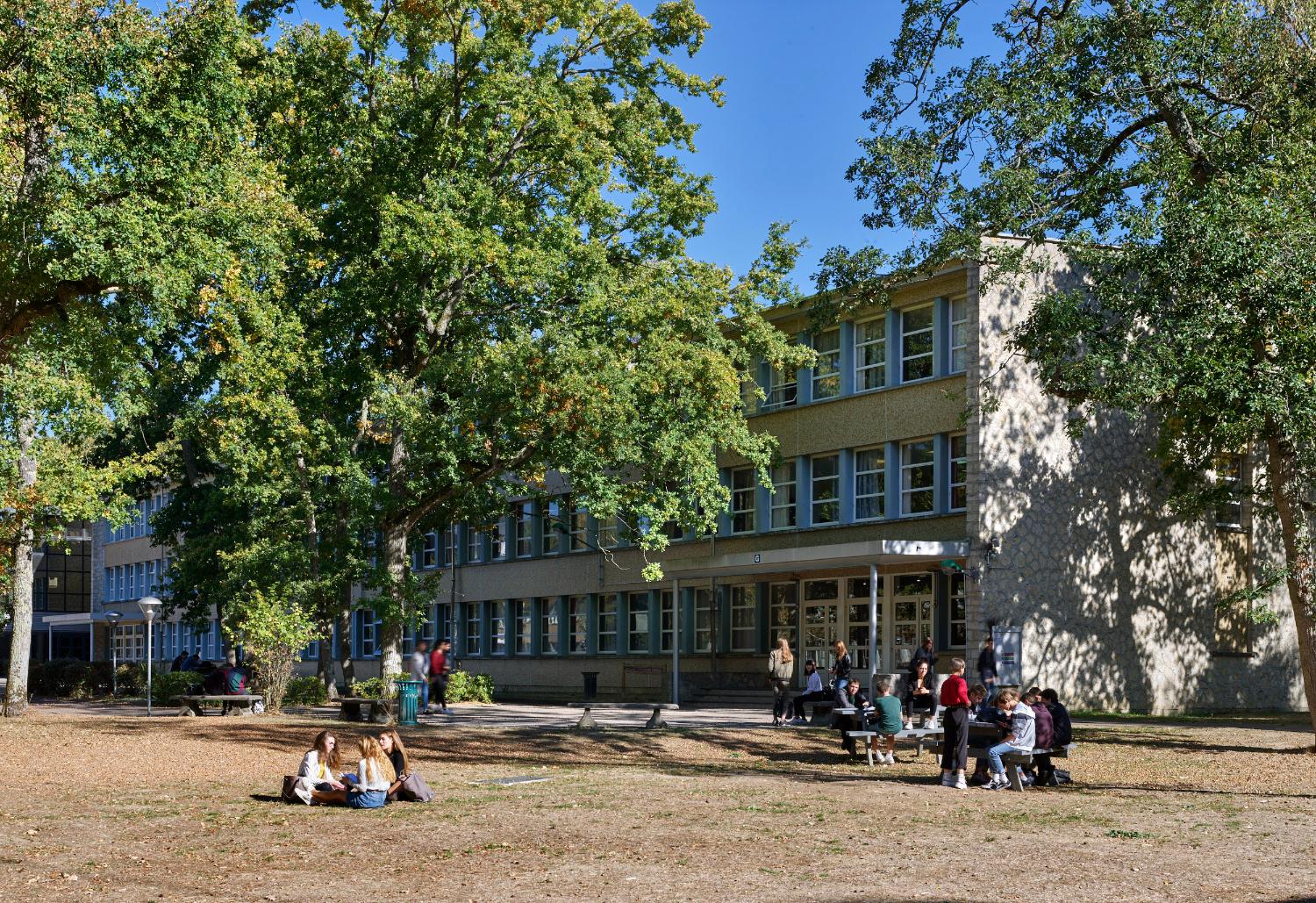 Lycée François-Couperin