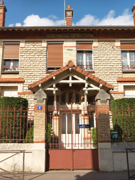 Ecole primaire de filles, actuellement école élémentaire Hélène-Boucher