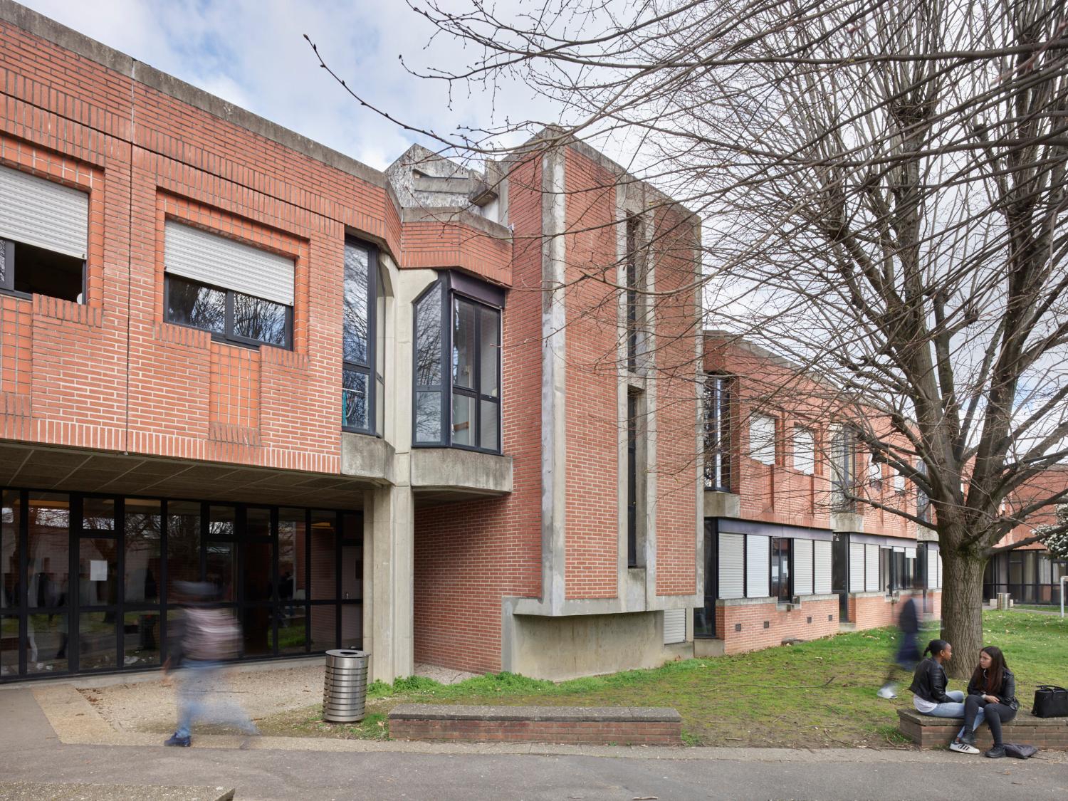 Lycée Jacques-Brel