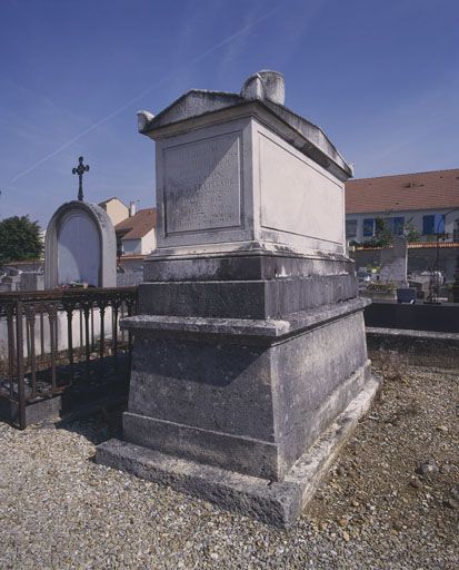 tombeau de Pierre d'Aubusson, marquis de la Feuillade