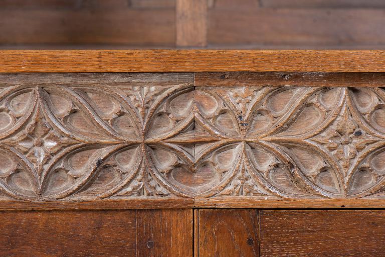 meuble de sacristie, chapier