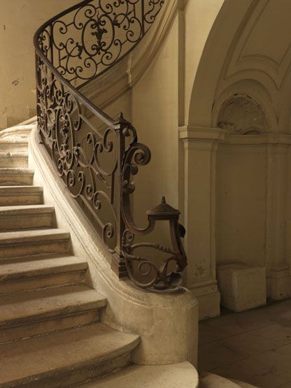 rampe d'appui, escalier de la maison à porte cochère dite hôtel Le Lièvre de La Grange