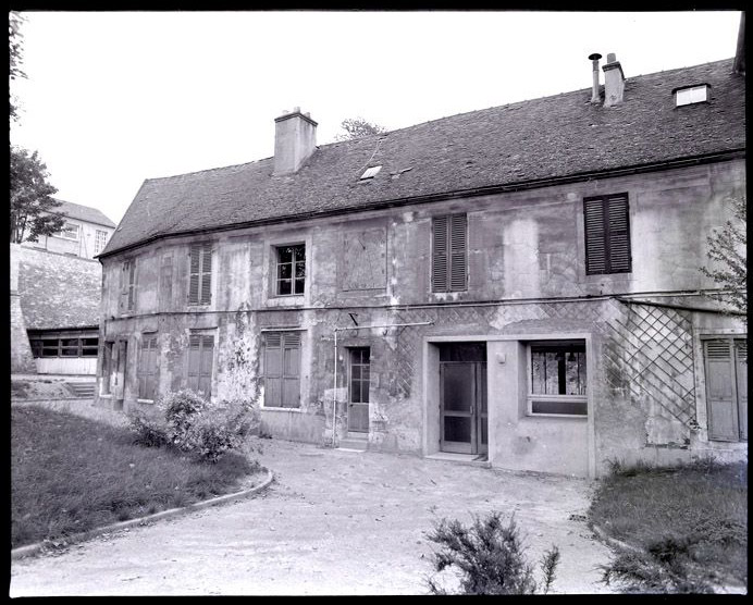 Campagne photographique sur le patrimoine de Mantes-la-Jolie en 1977