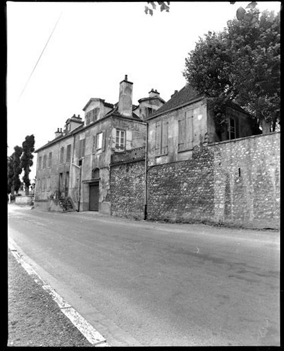 Campagne photographique sur le patrimoine de Mantes-la-Jolie en 1977