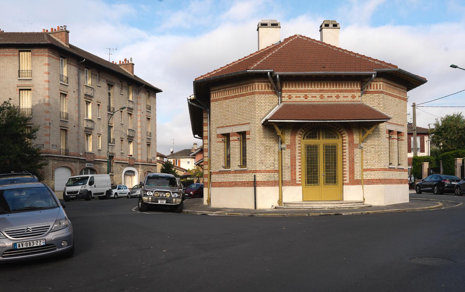 Blumenthal (Epinay-sur-Seine), salle des fêtes de la cité-jardin