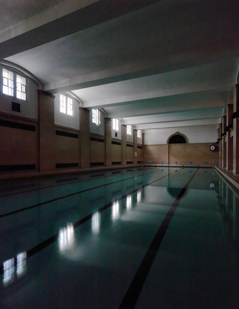 Piscine de la Cité internationale universitaire de Paris et salle de boxe, actuellement salle de musculation