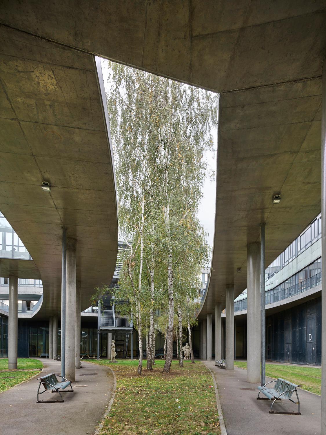 Lycée Maximilien-Perret