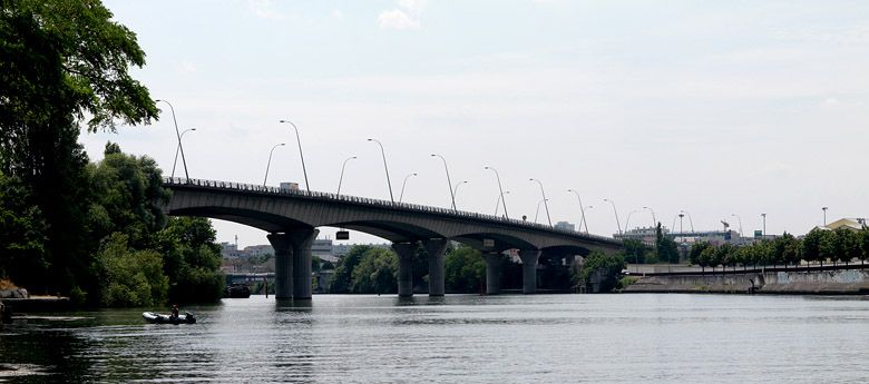 les ponts et passerelles de l'OIN ORSA (Opération d'intérêt national Orly-Rungis-Seine-Amont)