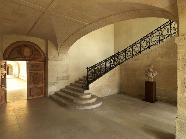 rampe d'appui, escalier de l'infirmerie de l'abbaye du Val-de-Grâce, actuellement hôpital (non étudié)