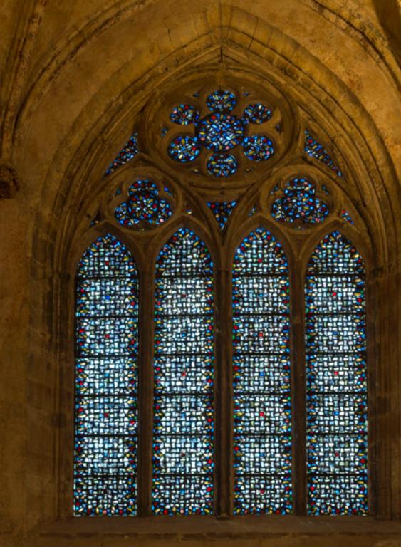 Ensemble des verrières de l'église Sainte-Anne
