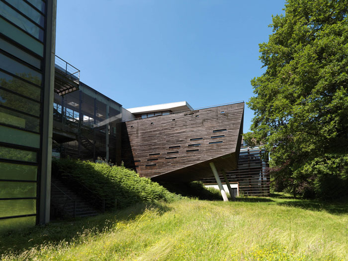 université de  Marne-la-Vallée : bâtiment Bois de l'étang