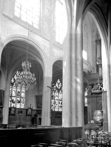 le mobilier de l'église Saint-Aspais