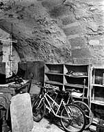 La deuxième cave à l'arrière de la grotte artificielle.