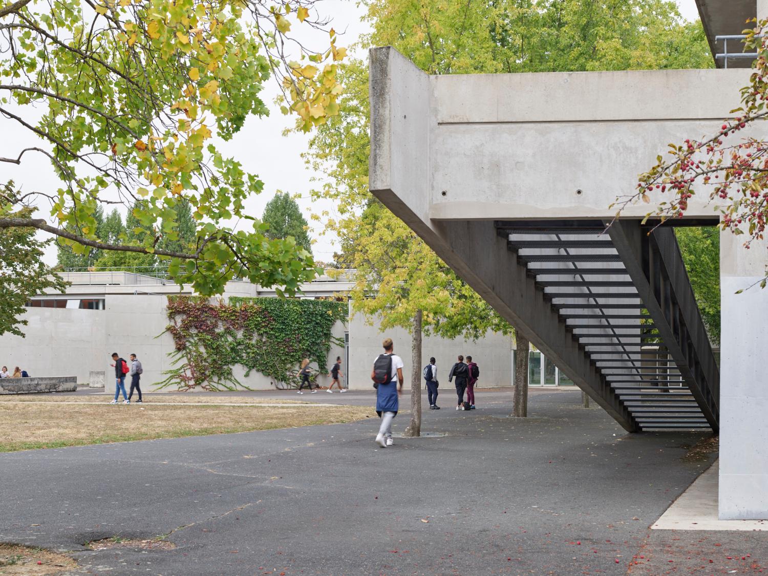 Lycée François-Truffaut