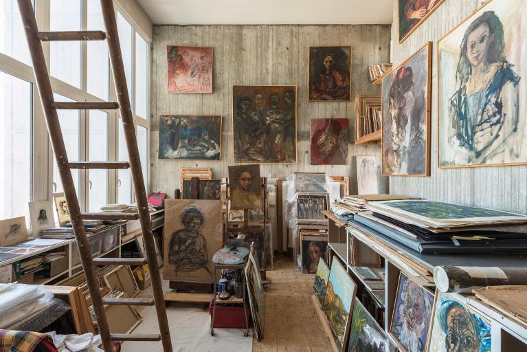 Atelier du peintre d'Isaac Celnikier (Varsovie, 1923-Paris, 2011), situé dans l'ensemble de logements "Jeanne-Hachette"