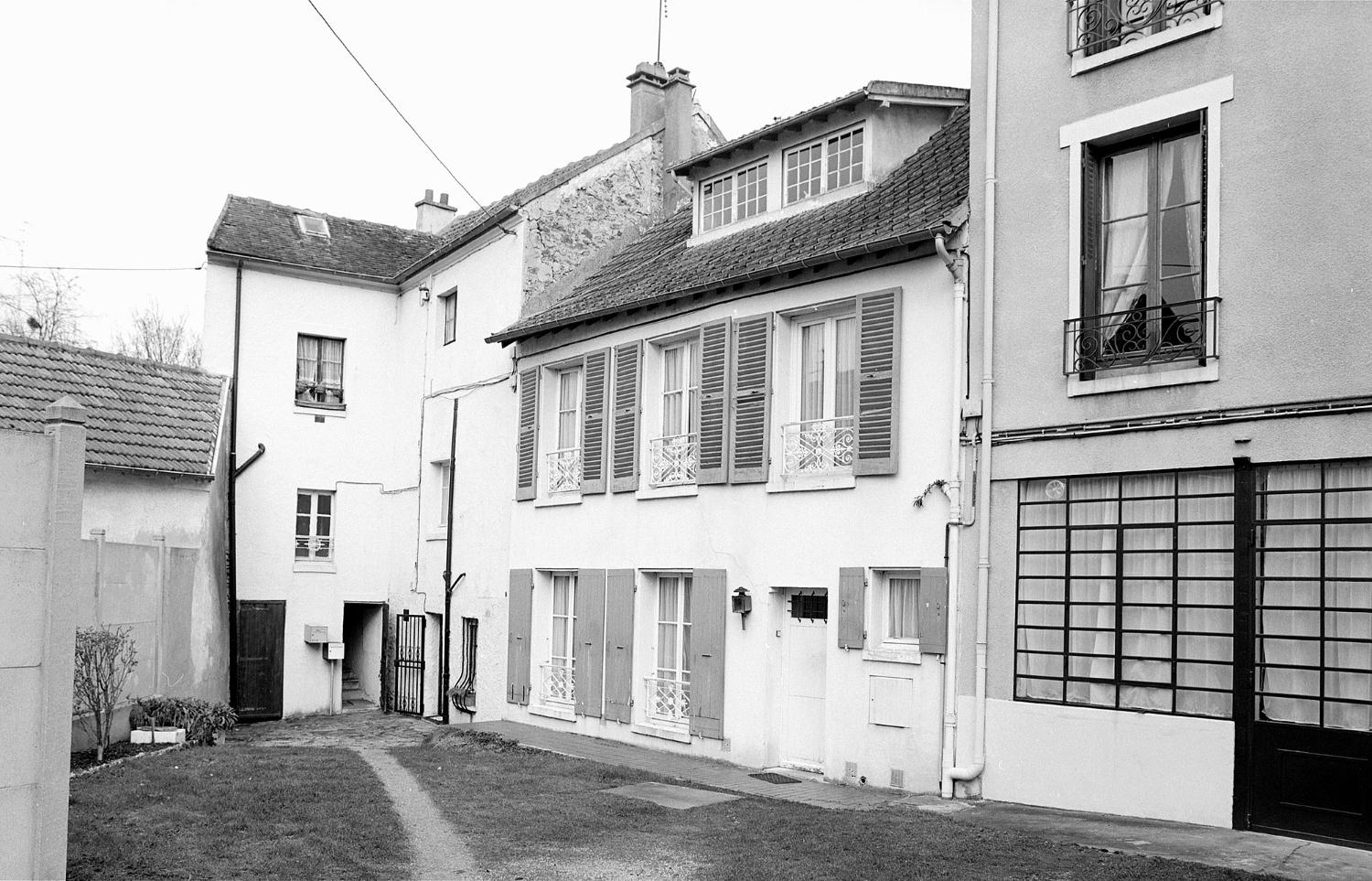 immeubles, maisons, fermes