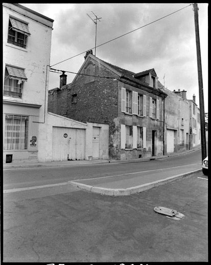 Campagne photographique sur le patrimoine de Mantes-la-Jolie en 1977