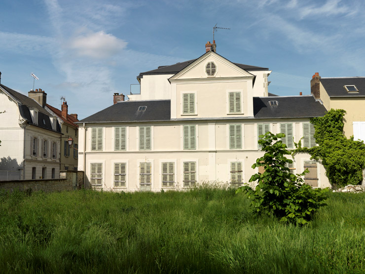 hôtels, maisons, immeubles