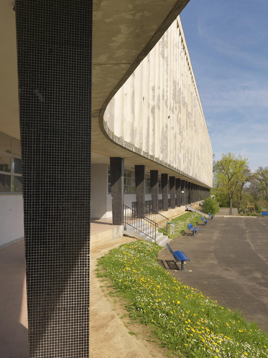 Lycée Le-Corbusier