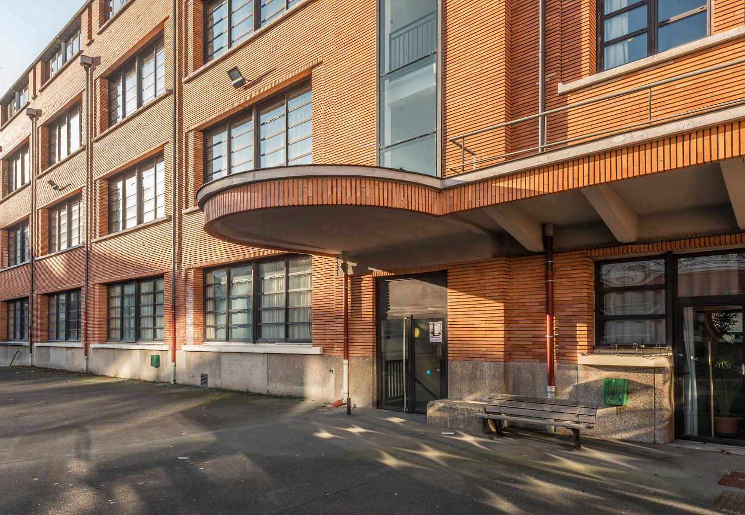 Lycée d'Alembert, ancien groupe scolaire Sérurier