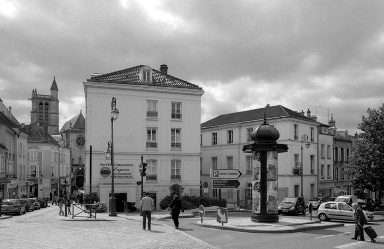 hôtel du Grand Monarque, actuellement école professionnelle Pigier