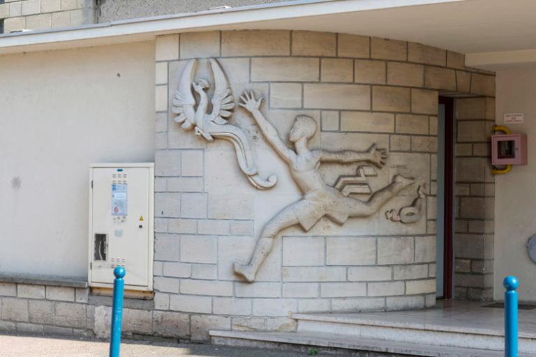 Mairie-école, actuellement centre de vie sociale Paul-Bert