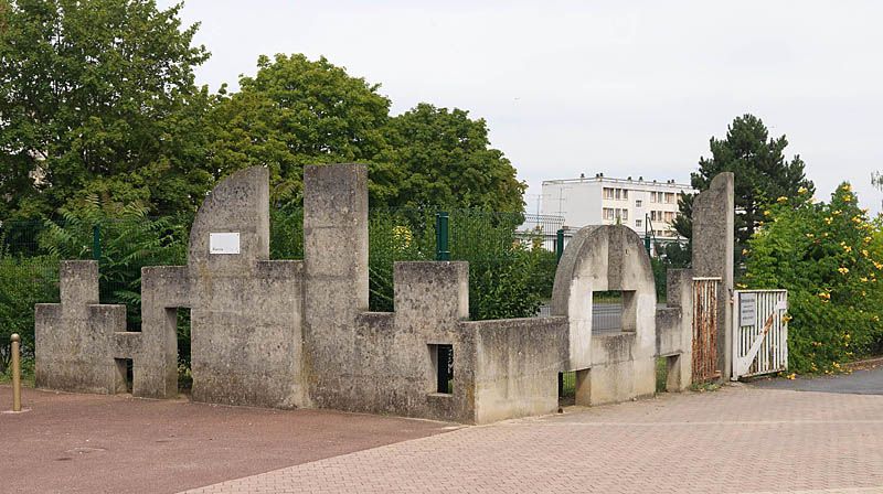 groupes scolaires du Pierris, Saint-Exupéry et Guynemer