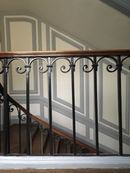 rampe d'appui, escalier de la maison à porte cochère (non étudié)