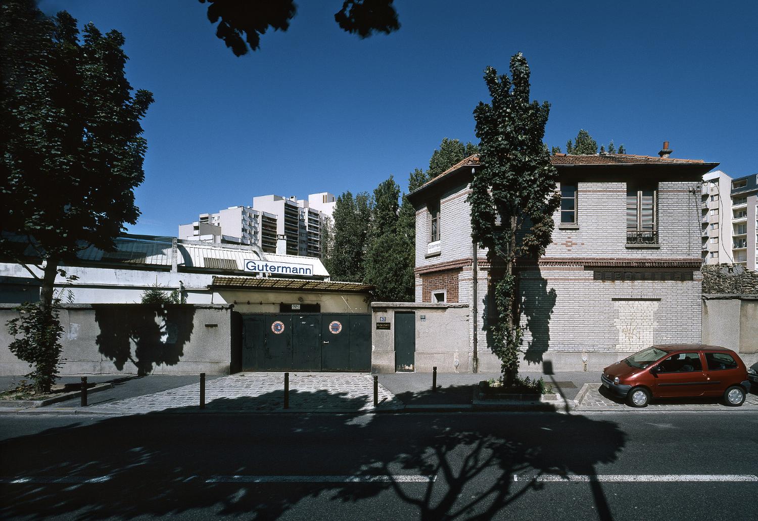 Usine de menuiserie Cuperly, puis moulinerie de la Société industrielle de soie à coudre, puis Gütermann (détruit après inventaire)