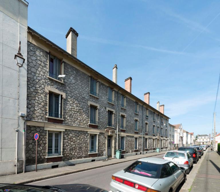 hôtels, maisons, immeubles