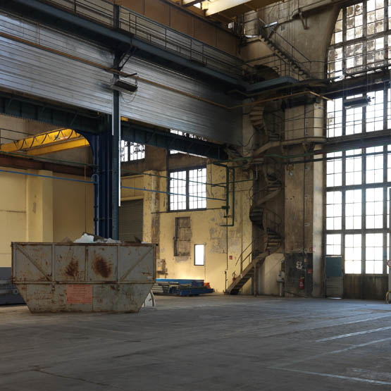 Usine de matériel électrique industriel Schneider et Cie, puis Le Matériel Electrique Scheider-Westinghouse (SW), puis Jeumont-Schneider (JS), actuellement ensemble industriel appelé "Espace Technologique et Industriel de Champagne-sur-Seine" (zone ETIC)