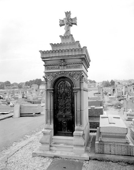 Chapelle funéraire de la famille Benoist