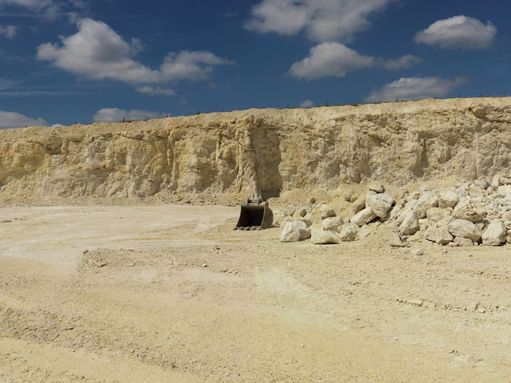 Écuelles - Carrière de Charmoy, puis carrière de calcaire industriel Piketty frères