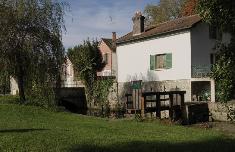 Fontaine-le-Port - moulin à farine, actuellement logement